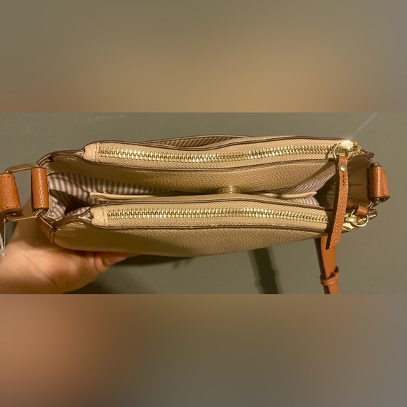 Nanette Lepore crossbody color block bag. Pebbled faux leather there. Like new. - Picture 7 of 13